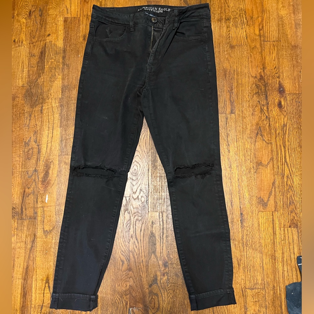 American Eagle, black high-rise jegging size